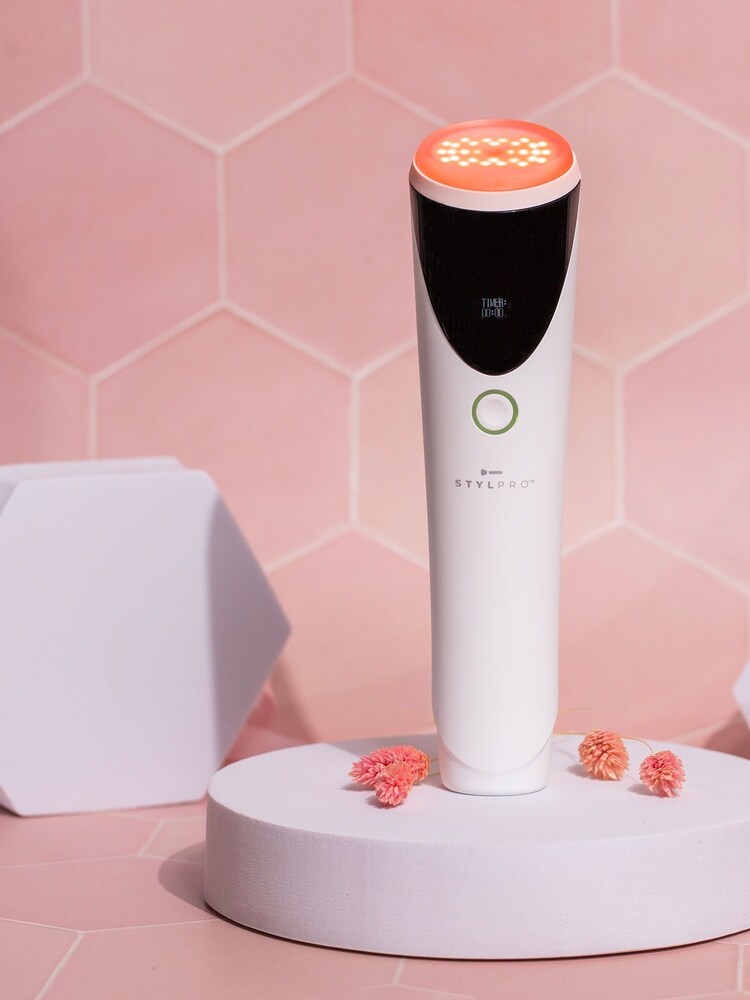 Stylpro Pure Red LED Light Therapy Facial Device - Image 2 of 11 Stylpro Pure Red LED Light Therapy Facial Device - Image 2 of 11