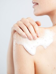 ELEMIS Sharp Shower Body Wash 300ml - Image 2 of 3