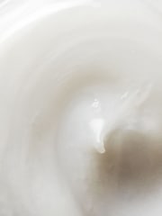 ELEMIS Warm Up Massage Balm 150ml - Image 2 of 3