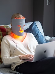 BeautyPro PHOTON LED Light Therapy Facial Mask - Image 5 of 5