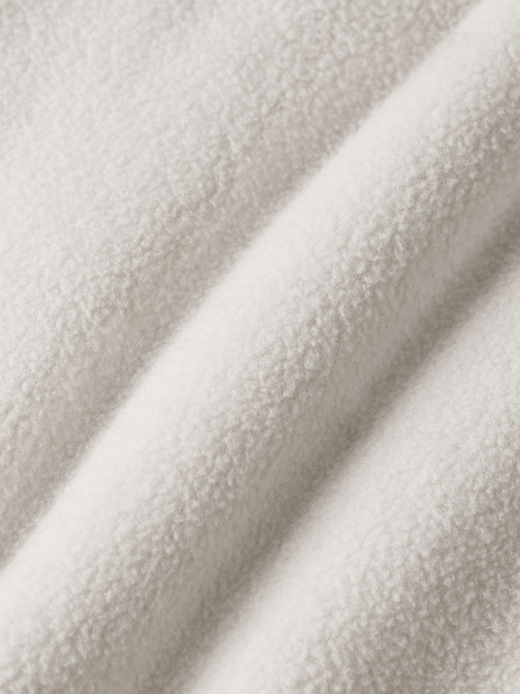 4th Arq Cream Rue Fleece Gilet - Image 5 of 5 4th Arq Cream Rue Fleece Gilet - Image 5 of 5