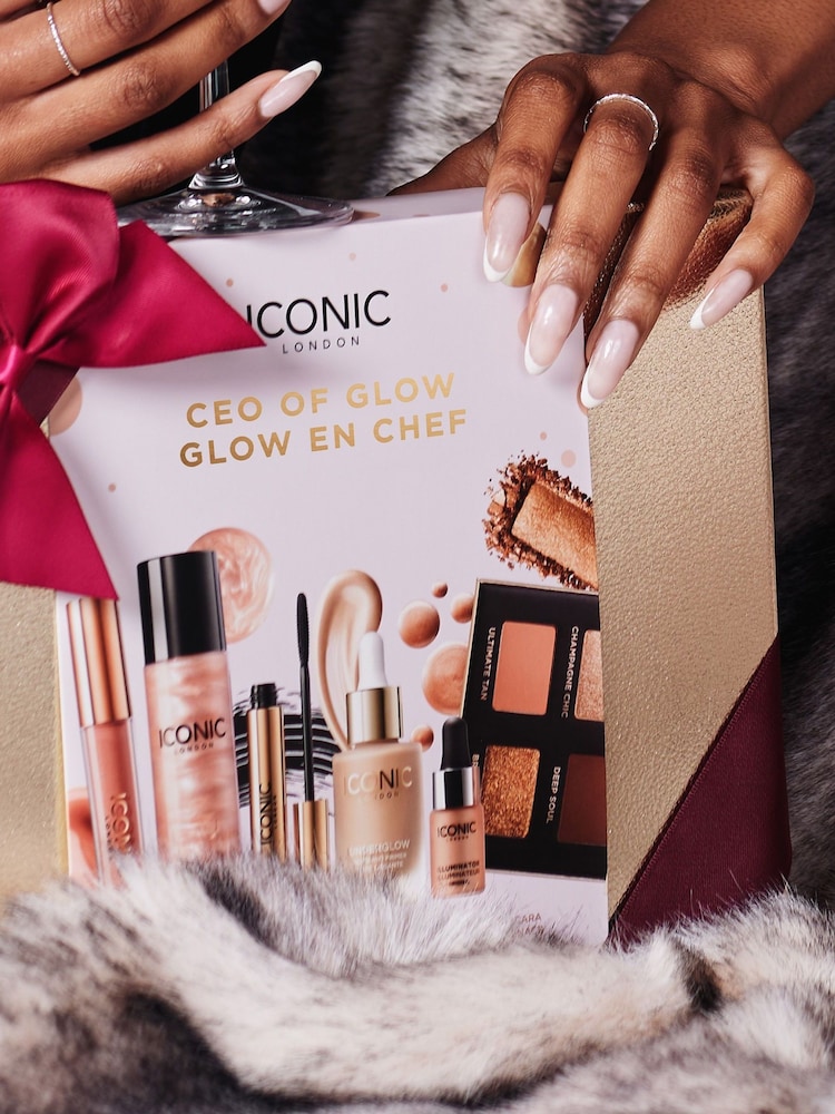ICONIC London CEO of Glow Makeup Gift Set (Worth £124) - Image 4 of 4