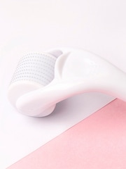 Brush Works Micro Needle Derma Roller - Image 3 of 4