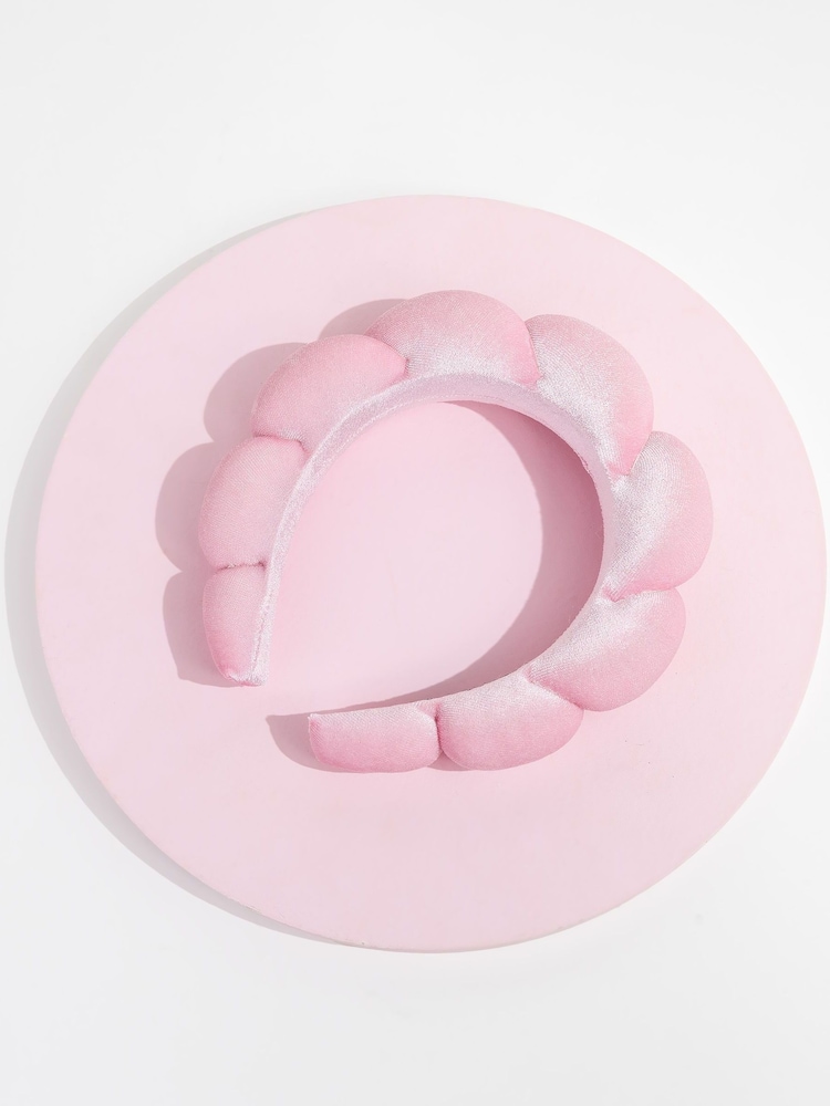 Brush Works Cloud Terry Cloth Makeup Headband - Image 2 of 5 Brush Works Cloud Terry Cloth Makeup Headband - Image 2 of 5