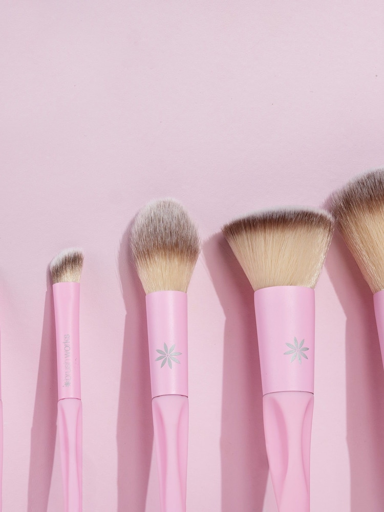 Brush Works Brushworks HD Complete Face Set - Image 5 of 5