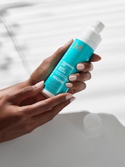 Moroccanoil Volumising Mist 160ml - Image 2 of 3