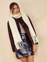 Amarillo mantequilla - Friends Like These Skinny Brushed Scarf - Imagen 3 de 7