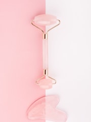 Brush Works Rose Quartz Resin Roller & Gua Makeup Tool - Image 4 of 4