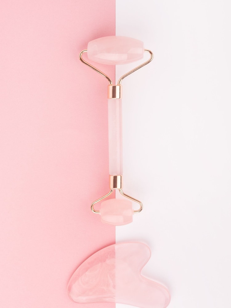 Brush Works Rose Quartz Resin Roller & Gua Makeup Tool - Image 4 of 4