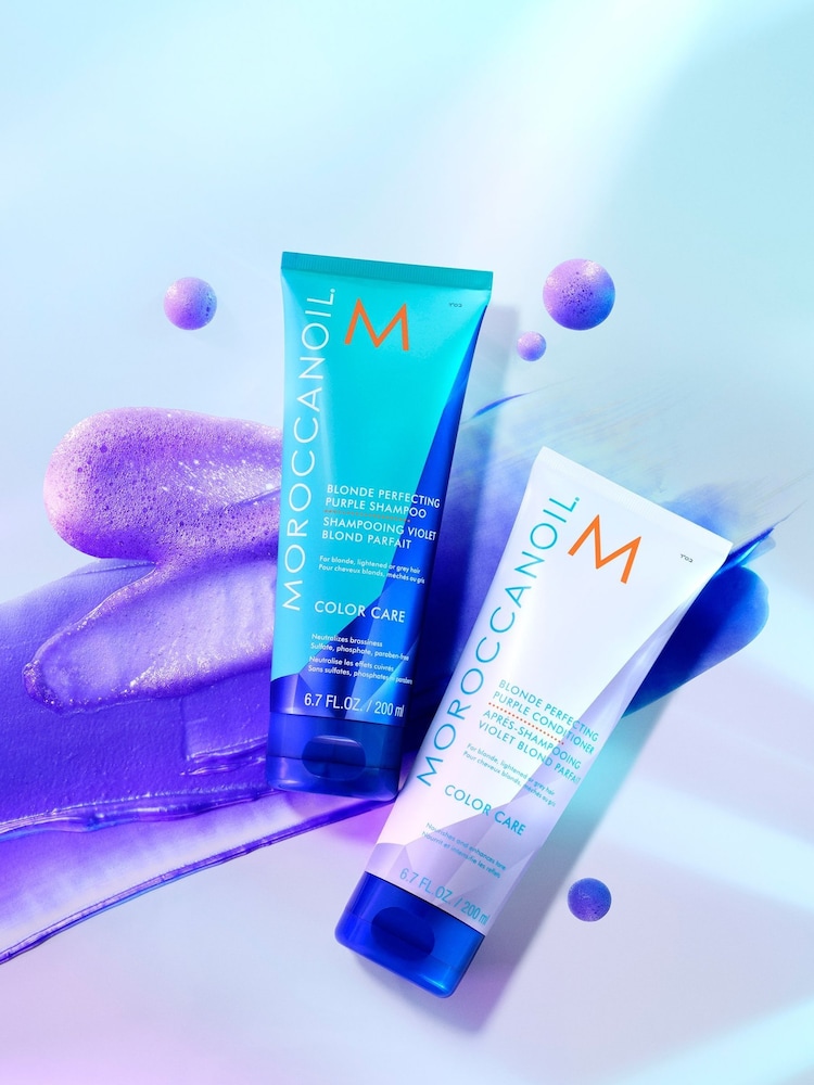 Moroccanoil Blonde Perfecting Purple Shampoo 200ml - Image 2 of 4