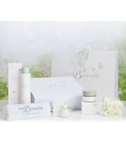 Little Butterfly London Baby Gift Box Exclusive (Worth £52) - Image 3 of 3