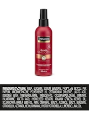 TRESemmé Keratin Smooth Volume 2200 Blow Dry Set with Diffuser and Spray - Image 4 of 5
