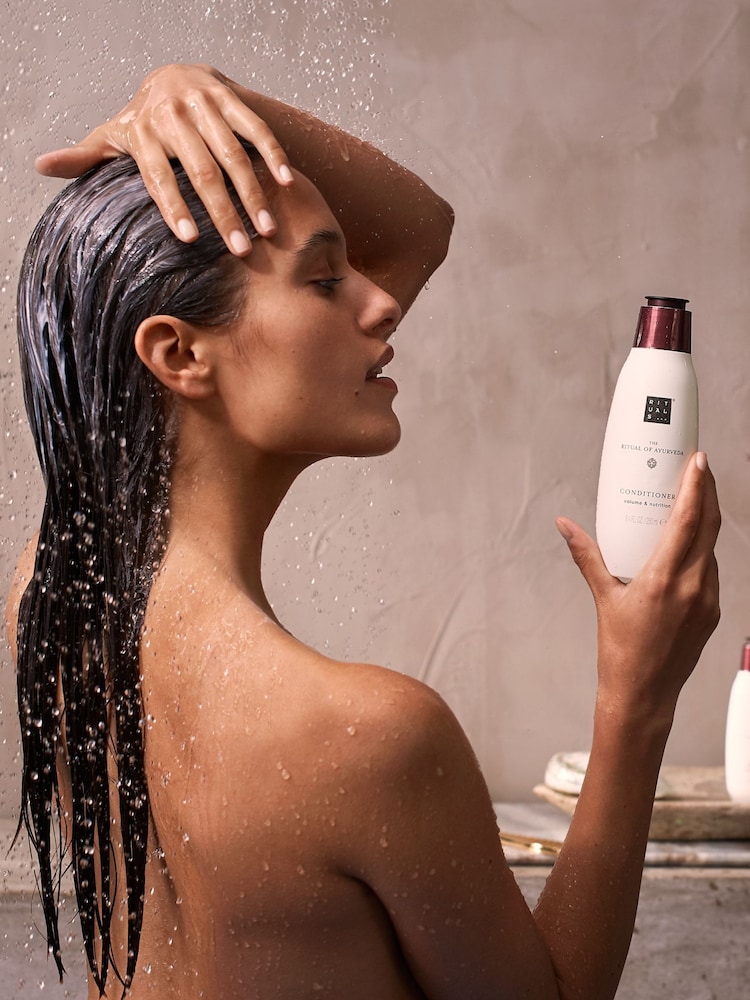 Rituals The Ritual of Ayurveda Shampoo 250ml - Image 2 of 5