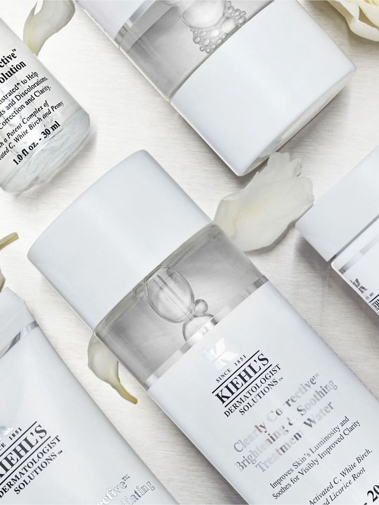 Kiehls Clearly Corrective™ Brightening & Soothing Treatment Water Mask 200ml - Image 2 of 2