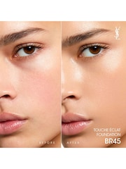 Yves Saint Laurent Touche Éclat Le Teint Foundation SPF22 - Image 3 of 5