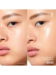 Yves Saint Laurent Touche Éclat Le Teint Foundation SPF22 - Image 3 of 5
