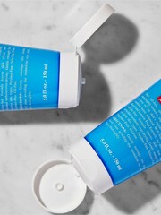 Kiehls Ultra Facial Oil-Free Cleanser 150ml - Image 5 of 5