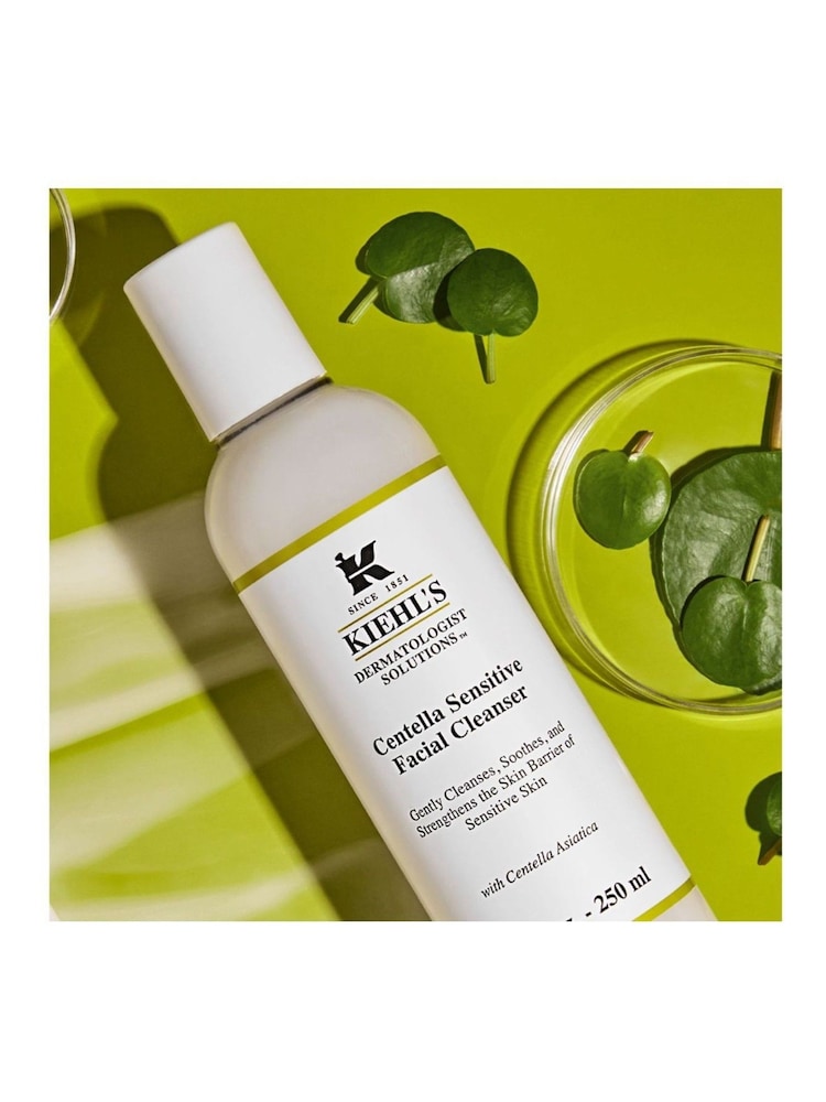 Kiehls Centella Sensitive Facial Cleanser 250ml - Image 2 of 3