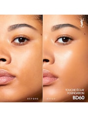 Yves Saint Laurent Touche Éclat Le Teint Foundation SPF22 - Image 3 of 5