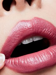 MAC Amplified Crème Lipstick - Image 5 of 5