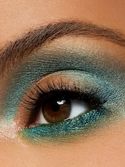 MAC Small Eye Shadow - Image 2 of 5