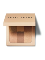 Bobbi Brown Illuminating Nude Finish Powder - Image 1 of 1