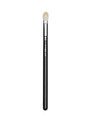 MAC 217 Blending Brush - Image 1 of 3