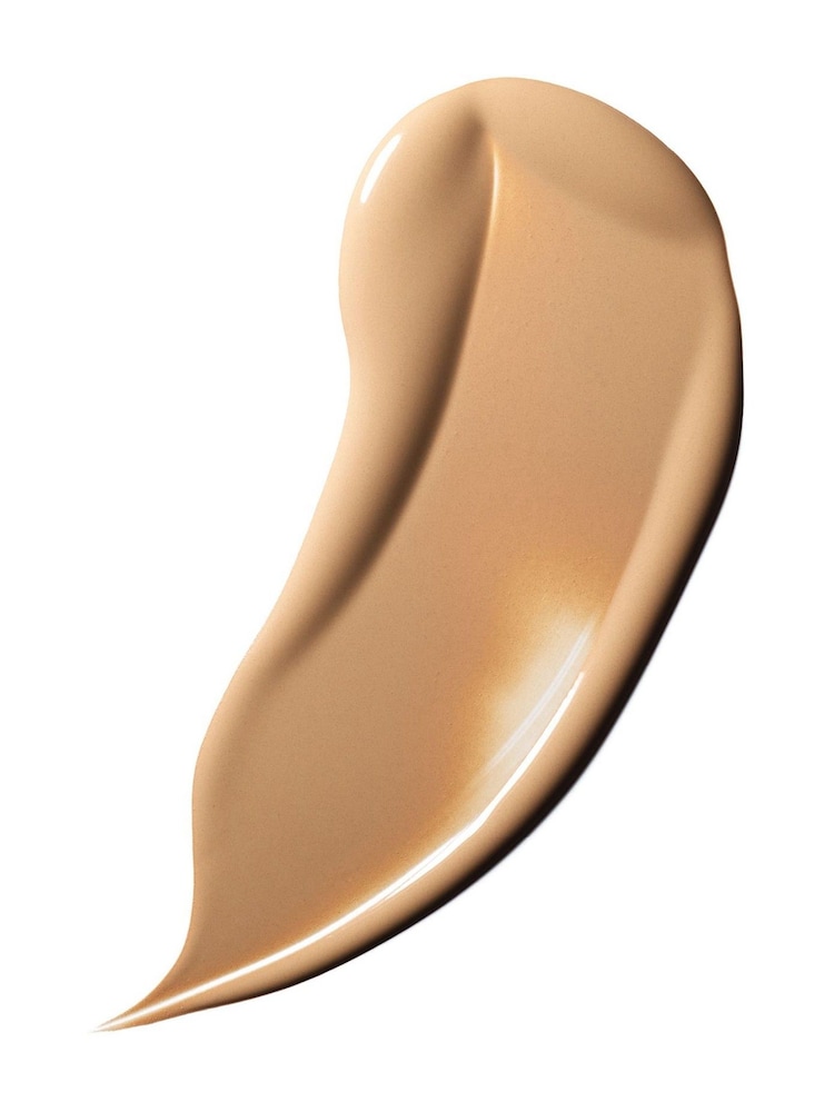 MAC Studio Radiance Face and Body Radiant Sheer Foundation - Image 5 of 5 MAC Studio Radiance Face and Body Radiant Sheer Foundation - Image 5 of 5