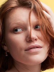 MAC Studio Radiance Face and Body Radiant Sheer Foundation - Image 2 of 5