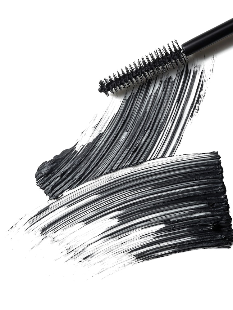 MAC Magic Extension Mascara Travel Size Mini - Image 4 of 4