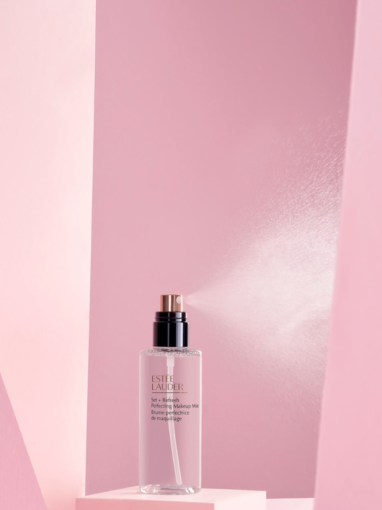 Estée Lauder Set + Refresh Perfecting Makeup Mist - Image 4 of 4