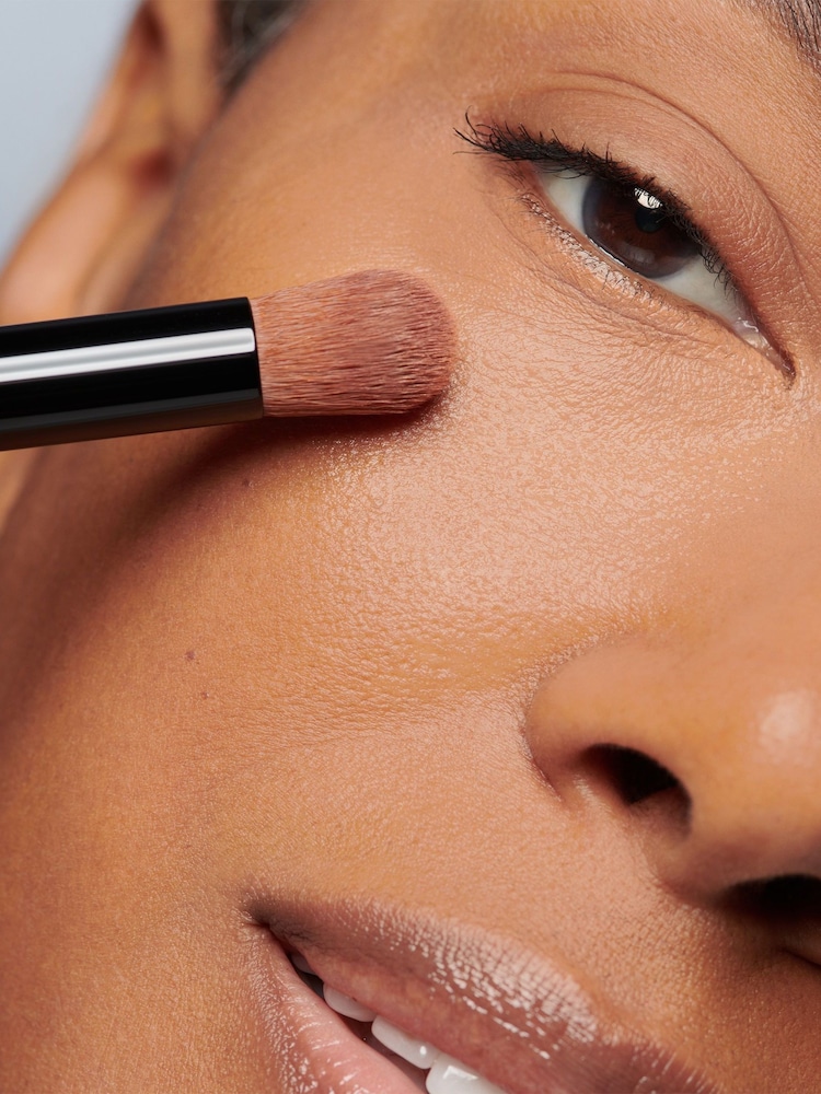 Bobbi Brown Full Coverage Touch Up Brush - Image 2 of 2