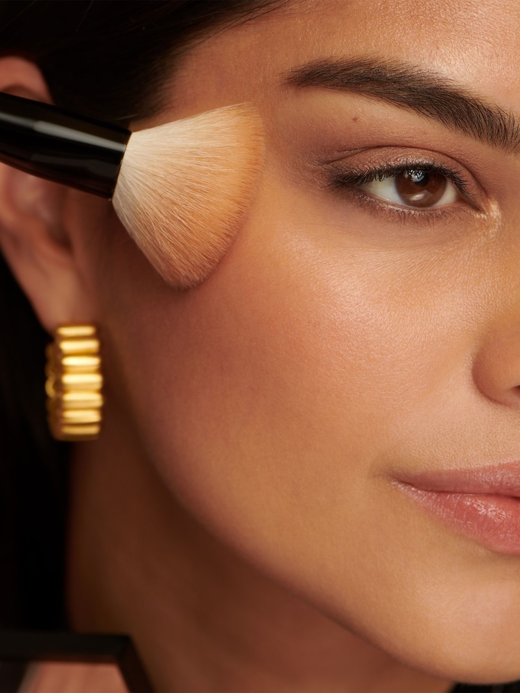 Bobbi Brown Face Blender Brush - Image 2 of 2