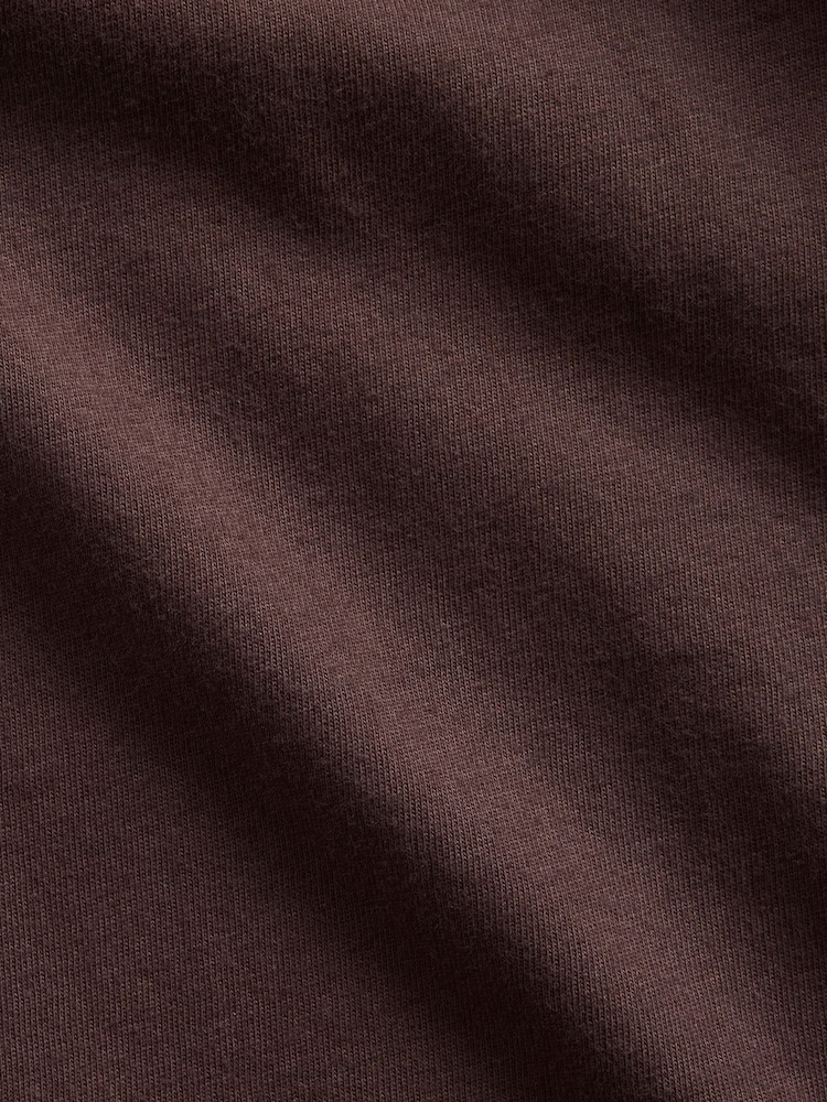 Gap Brown Classic Short Sleeve T-Shirt - Image 4 of 4 Gap Brown Classic Short Sleeve T-Shirt - Image 4 of 4