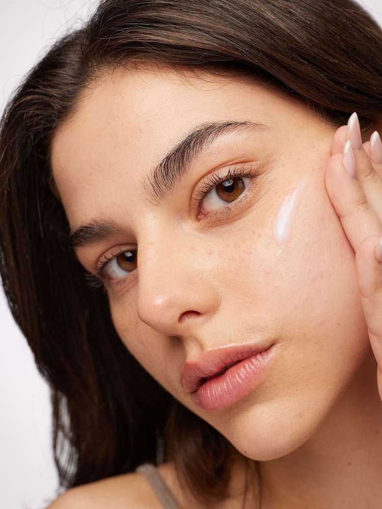 Erborian Skin Hero White Peeling 50ml - Image 4 of 5