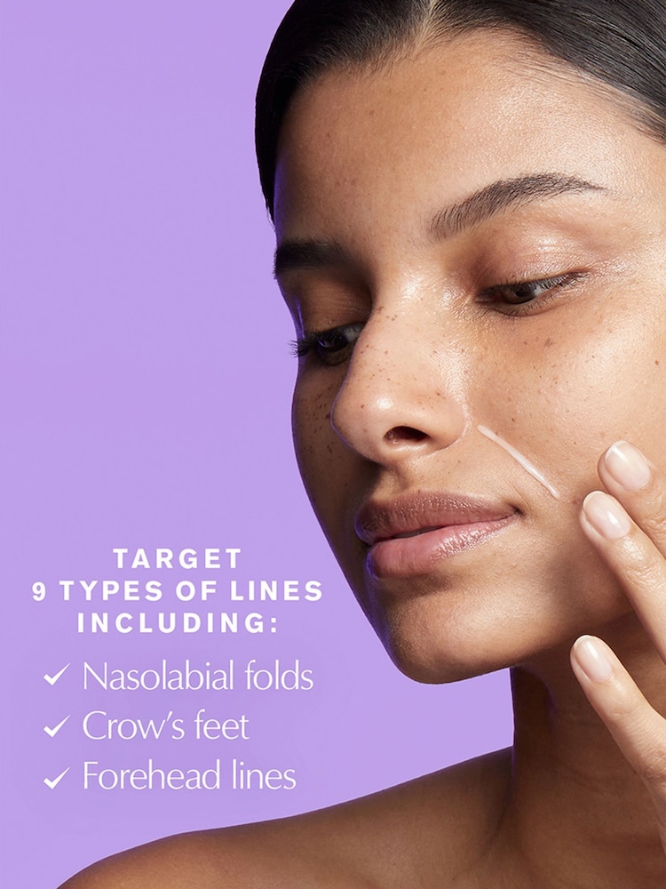Estée Lauder Perfectionist Pro MultiZone Wrinkle Concentrate with Niacinamide + Chlorella 10ml Mask - Image 2 of 5