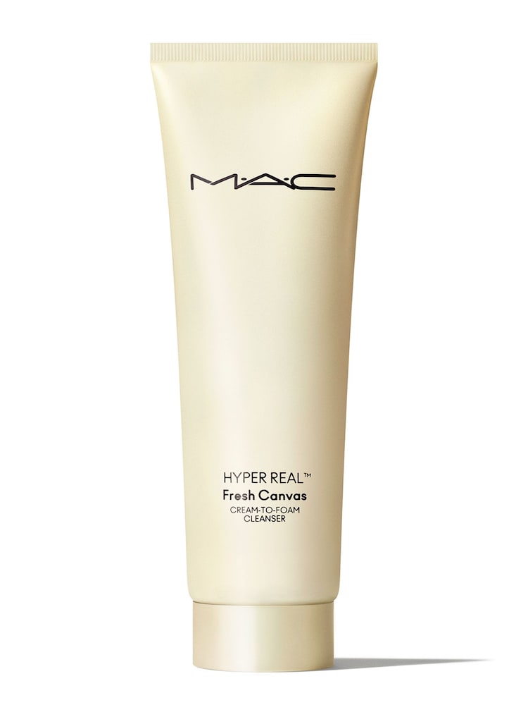 MAC Hyper Real Fresh Canvas Cream-to-Foam Cleanser 125ml - Image 1 of 2