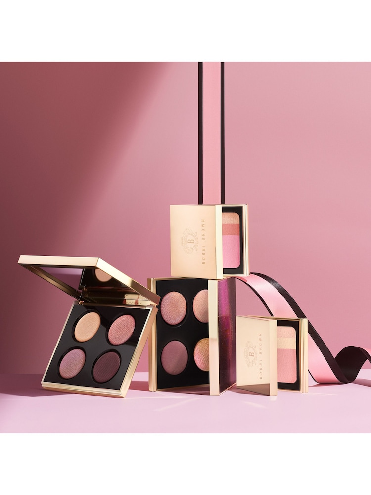 Bobbi Brown Glow With Love - Luxe Matte Liquid Lipstick - Image 4 of 4