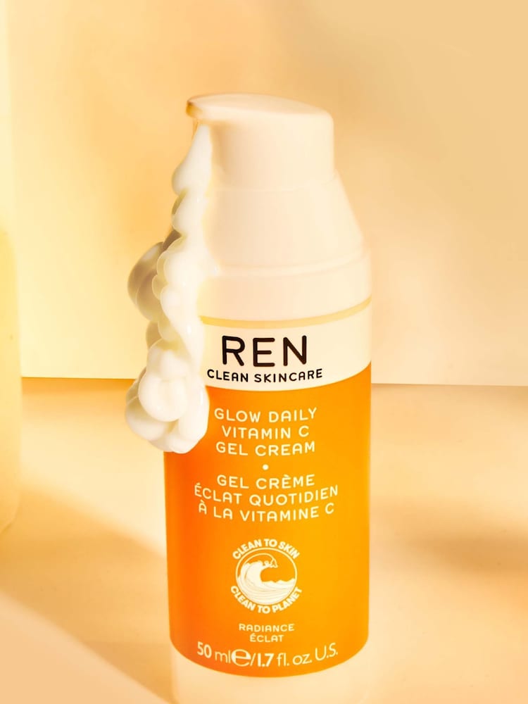 REN Glow Daily Vitamin C Gel Cream 50ml - Image 2 of 5