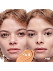 MAC Studio Radiance 24Hr Luminous Lift Concealer - Image 2 of 5