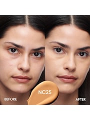MAC Studio Radiance 24Hr Luminous Lift Concealer - Image 2 of 5