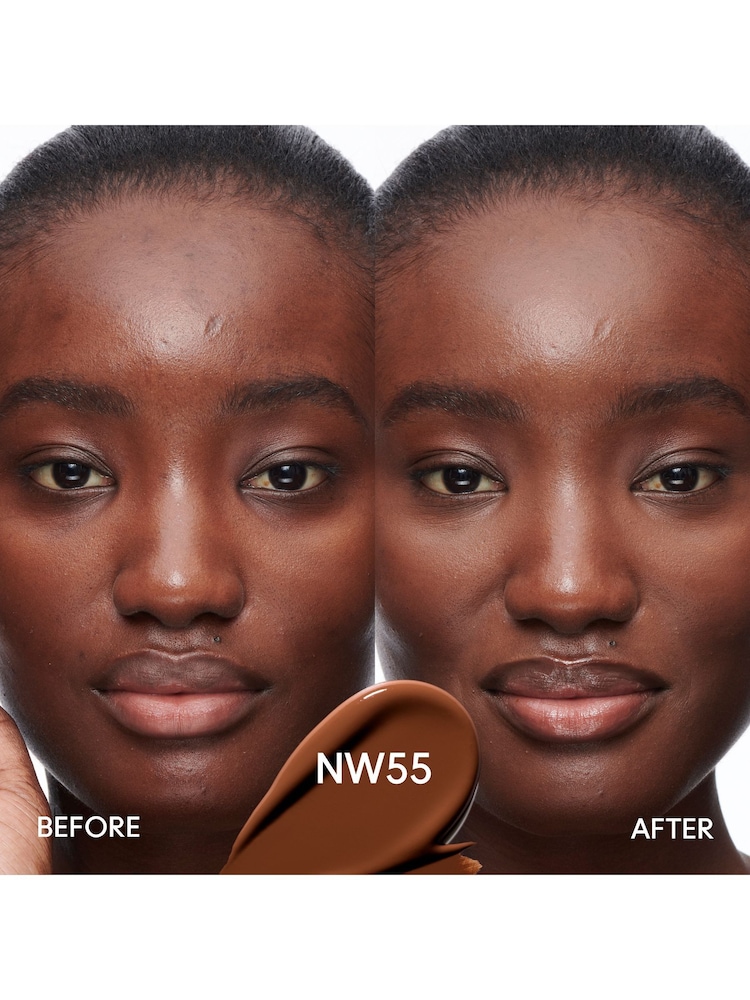 MAC Studio Radiance 24Hr Luminous Lift Concealer - Image 2 of 5 MAC Studio Radiance 24Hr Luminous Lift Concealer - Image 2 of 5