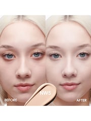 MAC Studio Radiance 24Hr Luminous Lift Concealer - Image 2 of 5