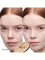 MAC Studio Radiance 24Hr Luminous Lift Concealer - Image 2 of 5