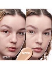 MAC Studio Radiance 24Hr Luminous Lift Concealer - Image 2 of 7
