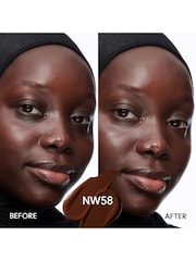 MAC Studio Radiance 24Hr Luminous Lift Concealer - Image 2 of 5