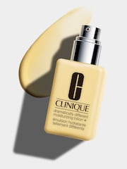 Clinique Jumbo Dramatically Different Moisturizing Lotion + 200ml (Worth £53) - Image 3 of 4