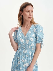 Finery Margot Rynket Midi Kjole Med knapper - Bilde 4 av 4