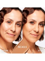 MAC Studio Fix Fluid Broad Spectrum Foundation SPF15 30ml - Image 5 of 6