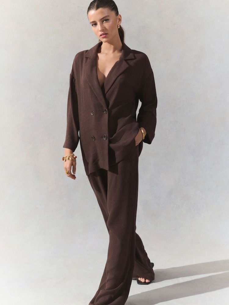 Brun - Pantalon large texturé froissé - Image 1 of 8